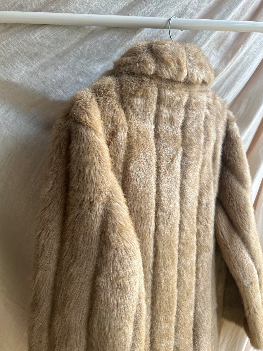 Tan Faux Fur Coat - S/M