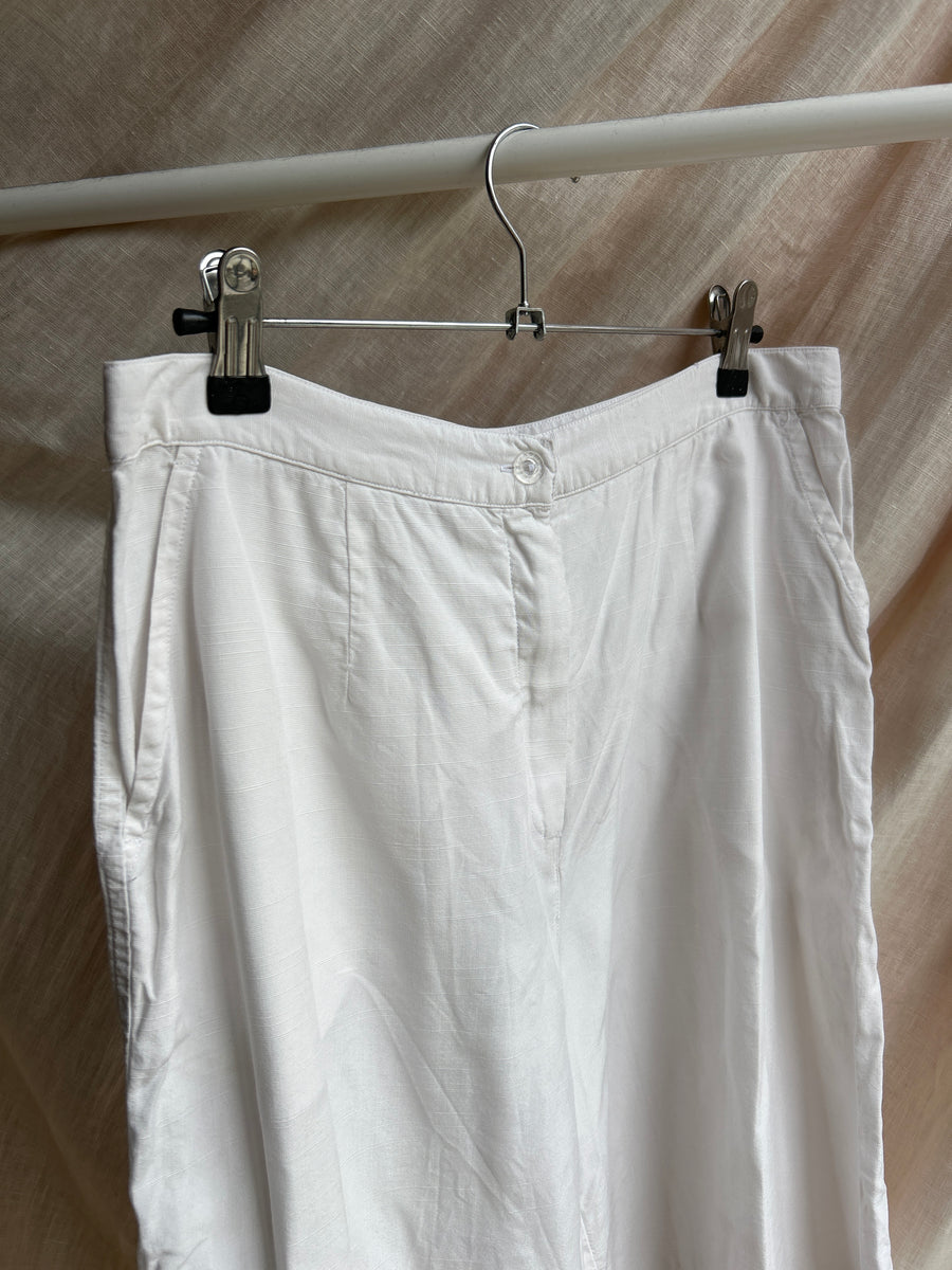 White Bermuda Shorts - UK 12